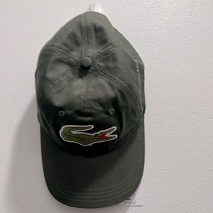 New with tags green Lacoste hat